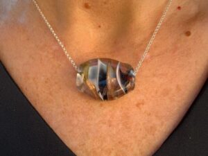Pushi pendentif femme Murano