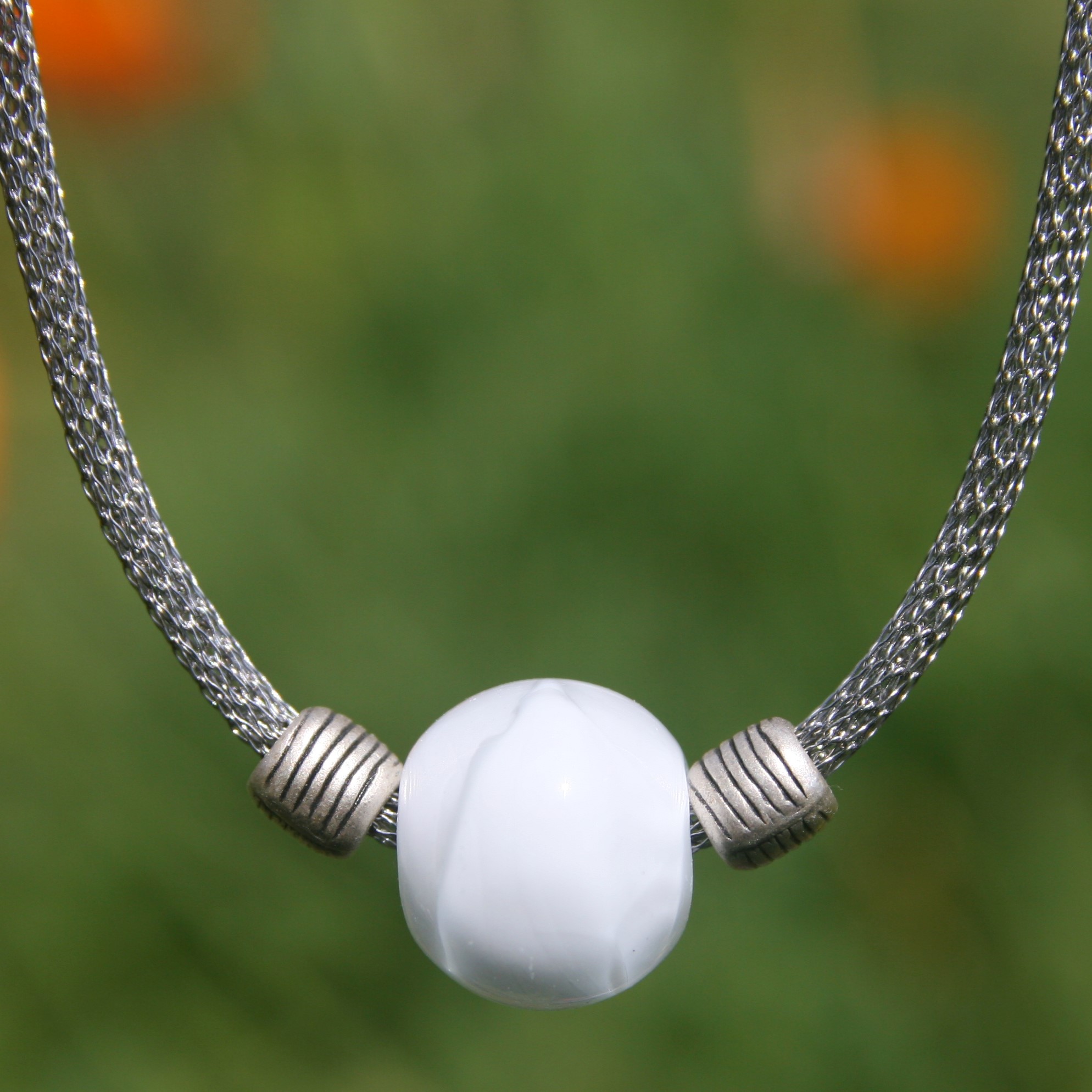 bijoux Pushi collier Murano perle de verre blanche