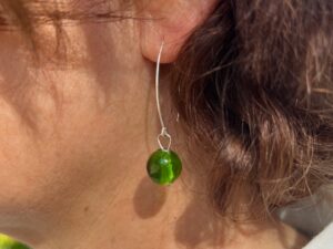 Pushi boucle argent perle en verre Murano transparente verte