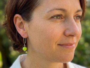 Boucles d'Oreilles Crochet en Argent 925 et Perles de Murano - Vert Anis Bea