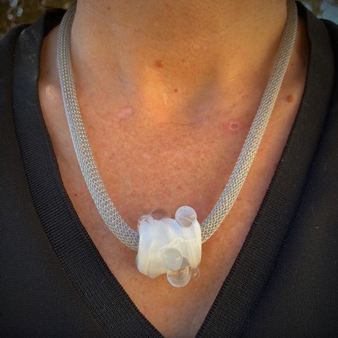 collier cadeau femme noel perle de verre blanc