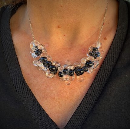collier femme cadeau noel verre murano noir