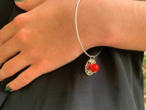 jonc perle de verre rouge Murano