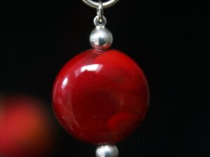 pendentif perle petit format rouge pendentif perle petit format rouge