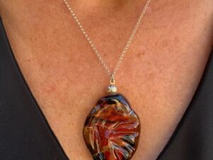 Pushi pendentif marron verre de murano pièce unique
