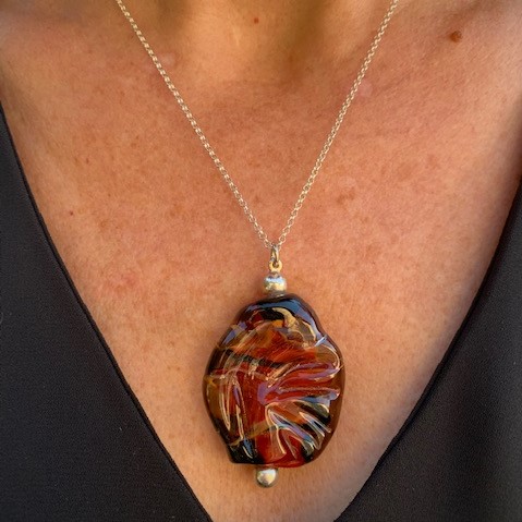 Pushi pendentif marron verre de murano pièce unique